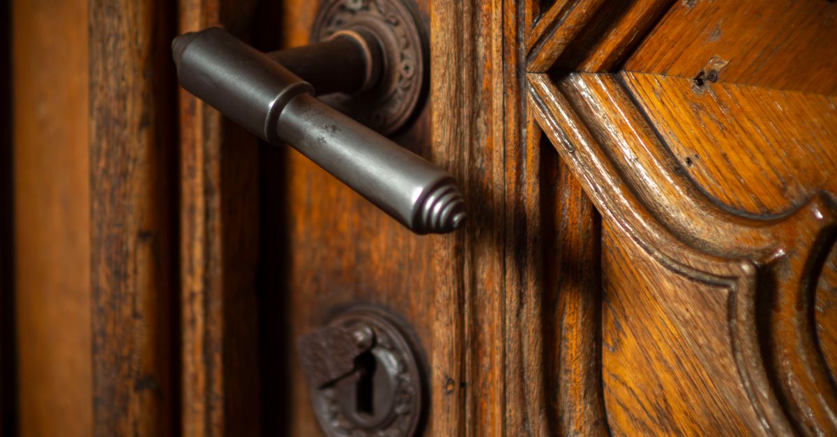 What Do Locksmiths Usually Do? A Plain-English Rundown — Pottstown Locksmiths
